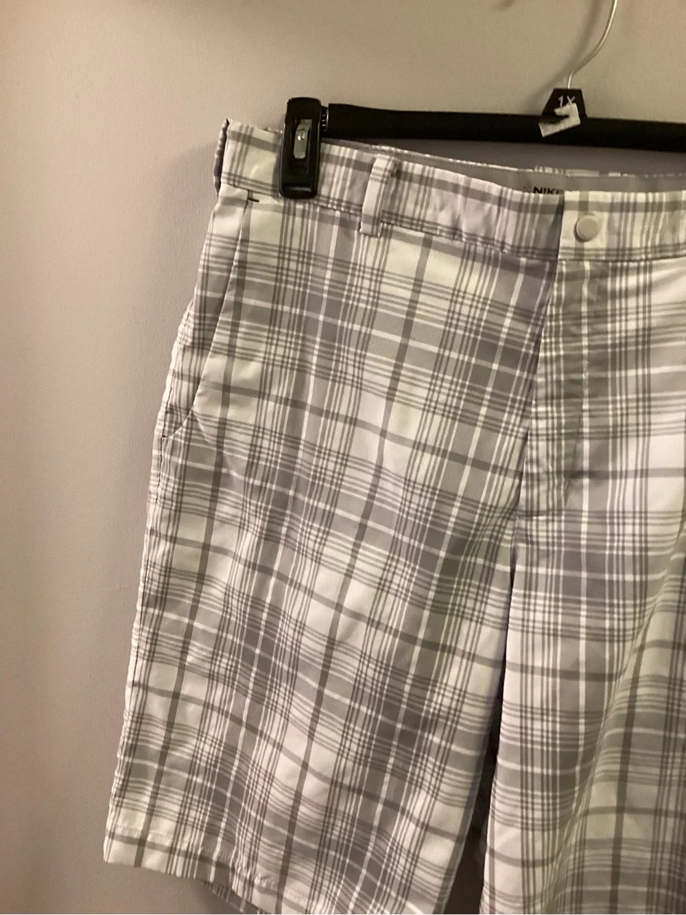 Nike Golf Men’s Dri-FIT Plaid Golf Shorts Gray White Size 36